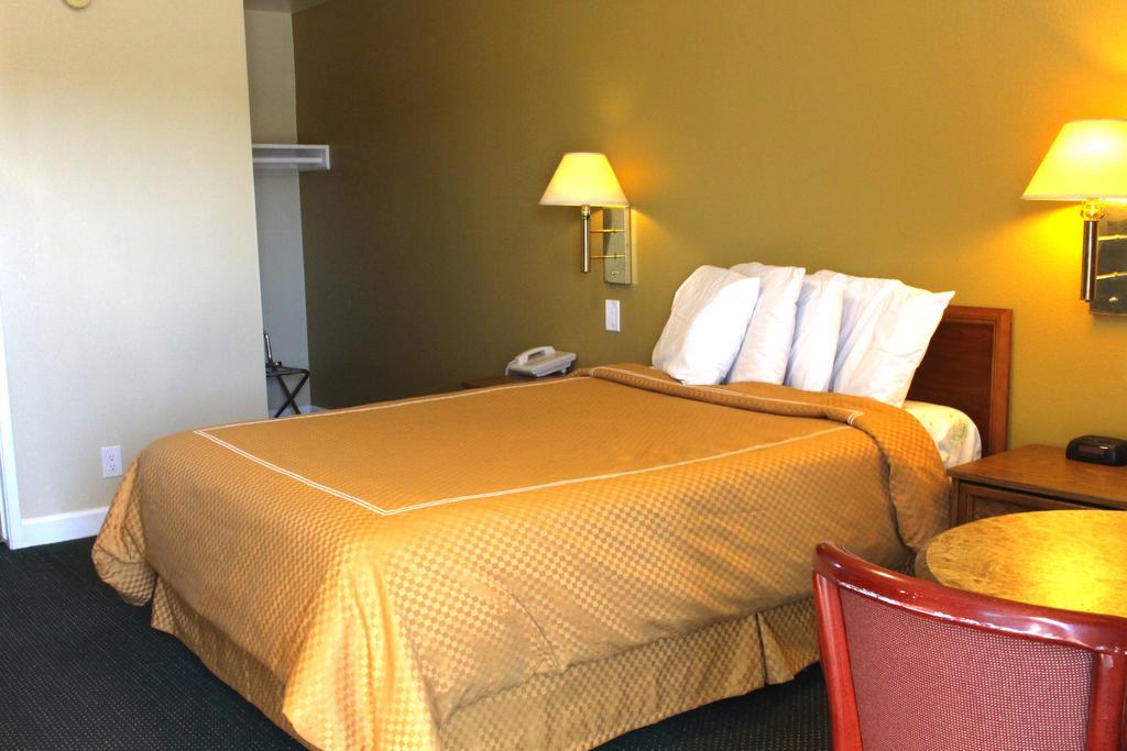 Echo Lodge West Sacramento Extérieur photo